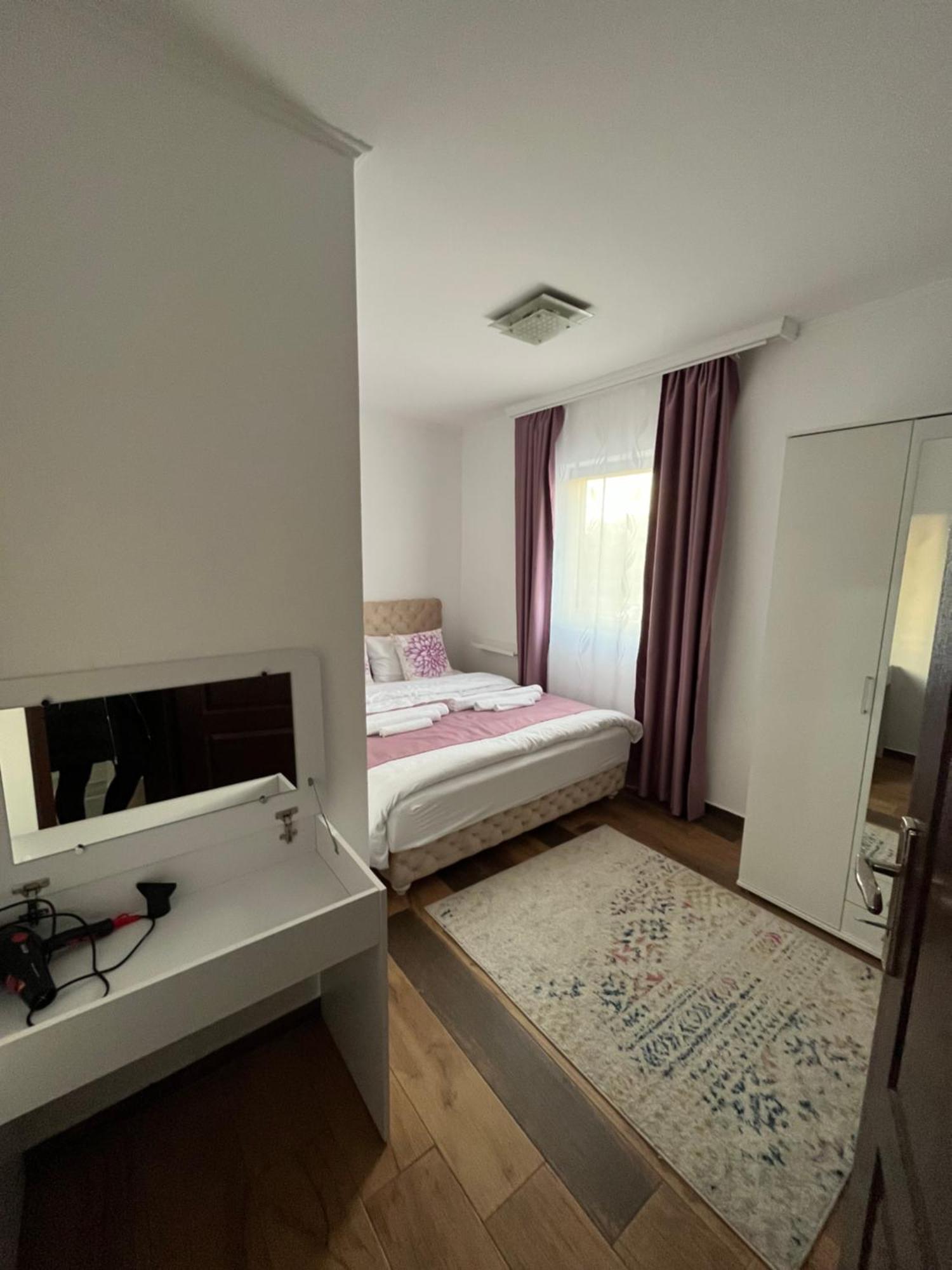 Airport Sky Apartments Lux Βελιγράδι Εξωτερικό φωτογραφία